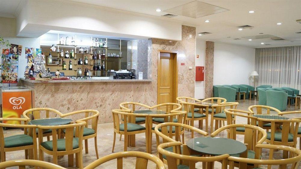 Grande Hotel Dom Dinis Mirandela Bagian luar foto
